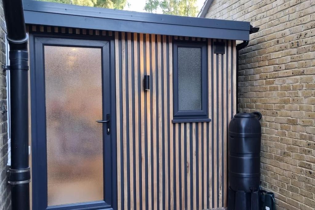 Ferienwohnung Self-Contained Annex, With Parking. Sittingbourne Exterior foto